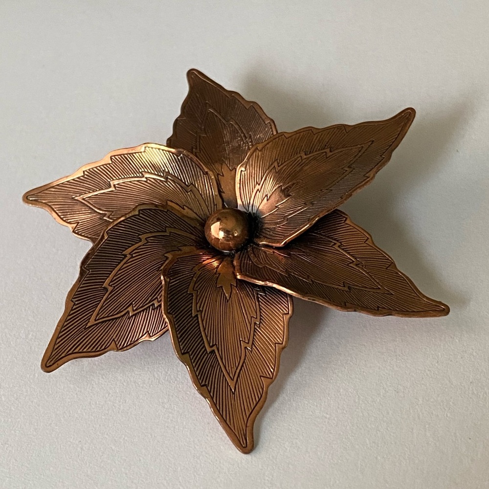 Vintage Copper Etched Flower/ Floral Brooch